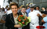 Jeudi 22 janvier 2004
Brigitte Girardin, ministre de l'outre-mer et Pierre André Wiltzer, ministre délégué à la coopération régionale en visite à La Réunion