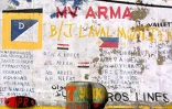 Au gré des mouillages, des générations de marins ont peint sur les murs le souvenir de leur passage port Ouest de la Pointe des Galets