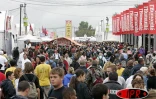 Samedi 10 septembre 2005

Grosse affluence à la fête de l'Humanité où l'Espace tourisme a été inauguré par Paul Vergès président du conseil régional