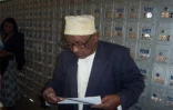 Dimanche 14 mai 2006
Les Comoriens votent pour élire le président de la l'Union des Comores

Photo agence HZK - Presse