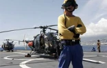 Lundi 14 mars 2005 - 

Défilé naval  au large de La Réunion pour le départ de &quot;La Jeanne d'Arc&quot;
