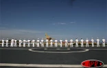 Lundi 14 mars 2005 - 

Défilé naval  au large de La Réunion pour le départ de &quot;La Jeanne d'Arc&quot;