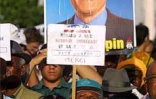 Lionel Jospin, candidat à la présidentielle d'avril 2002, Lionel Jospin, alors Premier ministre a effectué un séjour éclair à La Réunion samedi 9 mars 2002 à La Réunion