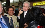 Lionel Jospin, alors Premier ministre a effectué un séjour éclair à La Réunion le samedi 9 mars 2002