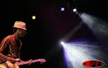 Samedi 7 août 2004

Keziah Jones le guitariste aux doigts magiques