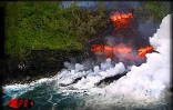 14 janvier 2002, la lave traverse la route nationale 2 reliant Sainte-Rose (Est) à Saint-Philipe (Sud) et se jete dans la mer