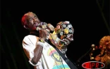 Vendredi 4 août 2006 -

Lee Scratch Perry, une tête d'affiche a  offert une performance un tantinet molle