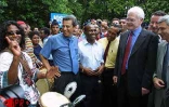 Le Premier ministre Lionel Jospin en visite officielle à La Réunion du jeudi 25 janvier au samedi 27 janvier 2001.
