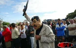 Lundi 2 juin 2003 -
Les grévistes de l'Éducation nationale ont passé la journée à jouer au chat et à la souris avec les forces de l'ordre