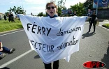 Lundi 2 juin 2003 -
Les grévistes de l'Éducation nationale ont passé la journée à jouer au chat et à la souris avec les forces de l'ordre