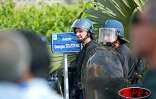 Lundi 2 juin 2003 -
Les grévistes de l'Éducation nationale ont passé la journée à jouer au chat et à la souris avec les forces de l'ordre