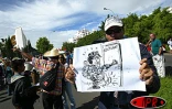 Lundi 2 juin 2003 -
Les grévistes de l'Éducation nationale ont passé la journée à jouer au chat et à la souris avec les forces de l'ordre