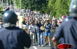 Mardi 3 juin 2003 -
Des affrontements ont opposé les manifestants et les forces de l'ordre