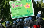 Mardi 3 juin 2003 -
Des affrontements ont opposé les manifestants et les forces de l'ordre