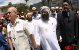 15 000 personnes ont participé dimanche matin 7 octobre 2001 à une marche pour la paix àSaint-Denis. L'action était organisée en réaction à la situation de crise engendrée par les attentats meurtriers du 11 septembre 2001 aux Etats-Unis