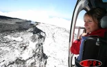 Mercredi 11 Octobre 2006 

Avant son tour du monde à la voile en solitaire et à contre-courants Maud de Fontenoy a assisté au spectacle du mariage du feu et de la neige