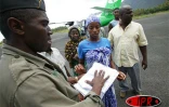 Anjouan octobre 2005 -

Ressortissants d'Anjouanais arrivant dans leur pays après avoir été expulsés de Mayotte