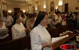 Samedi 2 avril 2005 -

300 personnes ont assisté à la messe pour Jean-Paul II à la cathédrale de Saint-Denis