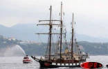 Mardi 3 juillet 2007 -

La Boudeuse à son arrivée à Monaco avec 6 Réunionnais à son bord