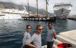 Mardi 3 juillet 2007 -

La Boudeuse à son arrivée à Monaco avec 6 Réunionnais à son bord