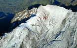 Dimanche 3 août 2003
Spectacle exceptionnel du volcan et du Piton des Neiges sous la neige glacée