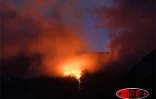 Mardi 27 décembre 2005 -
Colère nocturne pour le piton de la Fournaise