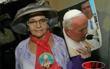 Jeudi 7 avril 2005 - 

Plusieurs milliers de personnes ont assisté en l'église du Chaudron à la messe en mémoire de Jean-Paul II