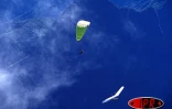 Image de parapente au-dessus de La Réunion