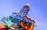Los Angeles est l'une des villes les plus importantes de la Californie. elle est aussi la capitale mondiale du cinéma puisque c'est sur son territoire que se trouve le mythique Hollywood