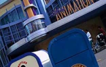 Los Angeles est l'une des villes les plus importantes de la Californie. elle est aussi la capitale mondiale du cinéma puisque c'est sur son territoire que se trouve le mythique Hollywood