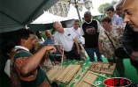 Mardi 12 septembre 2006 -

La Réunion s'est installée sur le parvis de l'Hôtel de Ville de Paris pour une opération de promotion de l'île