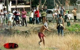 Grève des gérants de station services le mercredi 13 septembre 2000. Il reclament une revalorisation de leur marge bénéficiaire. Les usagers protestent pour leur part contre les prix jugés élevés des carburants