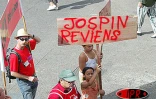 Lundi 10 juin 2003
Plusieurs milliers de personnes ont défilé une nouvelle fois dans les rues de Saint-Denis contre les projets de décentralisation et de réforme des retraites