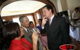 Mardi 11 avril 2006 -

Dominique Perben, ministre des Transports, de l'Équipement, du Tourisme et de la Mer, en visite à La Réunion
