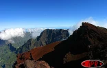 Opération de mesure du Piton des Neiges le mercredi 14 mai 2003 -
Le sommet du Piton des Neiges (Photo Nicolas Villeneuve)