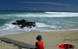 Image de plage réunionnaise en plein hiver austral