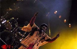 Le Jamaïcain Pablo Moses, l'un des plus grand chantre du reggae, a fait vibrer un public tout acquis à sa cause lors du concert unique qu'il a donné le samedi 9 juin 2001 à Saint-Leu (Ouest)