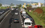 Jeudi 1er février 2007- 

Les pompistes sont en grève. Ils réclament une augmentation de leur marge bénéficiaire