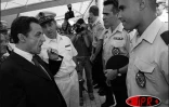 Nicolas Sarkozy, ministre de l'Intérieur et président de l'UMP, en visite au 2ème RSMAR (régiment du service miliaire adapté de La Réunion)