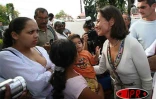 Jeudi 12 octobre 2006 - 

Ségolène Royal en visite à La Réunion