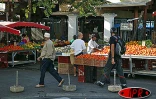 Image volée aux étalages du Petit Marché de Saint-Denis