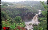 Le cyclone tropical Ando, qui a frôlé La Réunion le samedi 6 janvier 2001, a amené de fortes précipitations dans son sillage