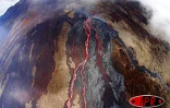 Lundi 6 septembre 2004
L'éruption a repris au piton de la Fournaise