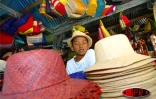 Boutique spécialisée dans la vente de chapeaux et de paniers en paille à Port Mathurin, capitale de Rodrigues