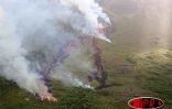 Lundi 2 avril 2007 -

Une coulée de lave a raversé la RN2 u niveau du Tremblet dans le courant de l'après-midi