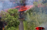 Lundi 2 avril 2007 -

Une coulée de lave a raversé la RN2 u niveau du Tremblet dans le courant de l'après-midi