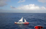 Mercredi 14 mars 2007 -

Tour du monde à contre-courants - À 9 heures, Maud Fontenoy était à 10 km de la côte Est de La Réunion.