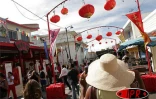 Mardi 18 juillet 2006 -

Les fêtes en l'honneur de Guan Di battent leur plein à Saint-Denis