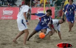 Dimanche 8 octobre 2006 -

Phase de jeu du tournoi de beach Soccer à Saint-Pierre remporté par l&quot;équipe de France entraînée par Éric Cantona