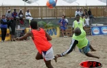 Samedi 7 octobre 2006 -

Phase de jeu lors du tournoi de Beach soccer à Saint-Pierre